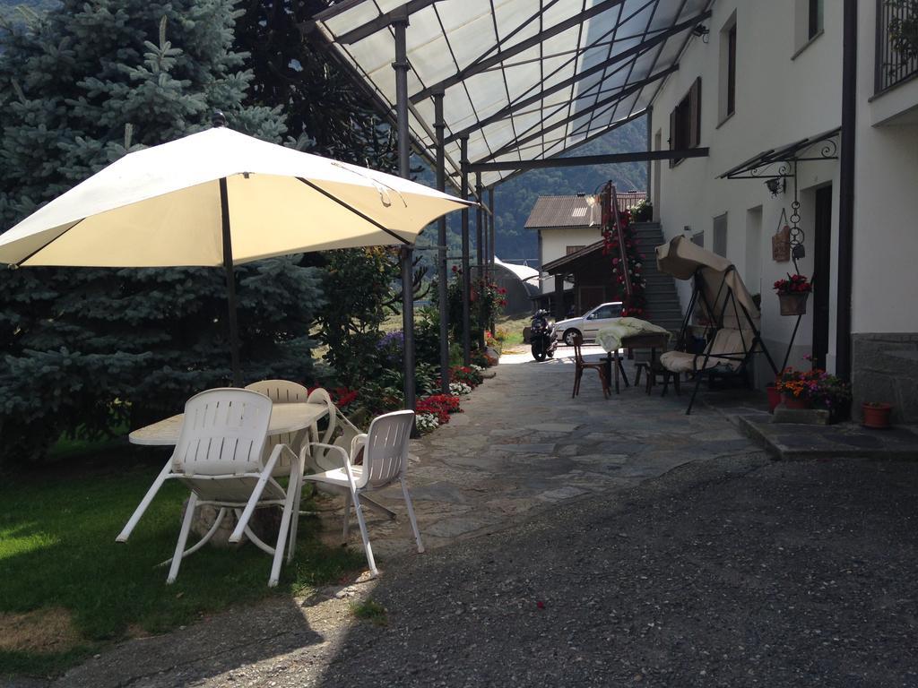 Agriturismo La Grange Pont-Saint-Martin Kültér fotó