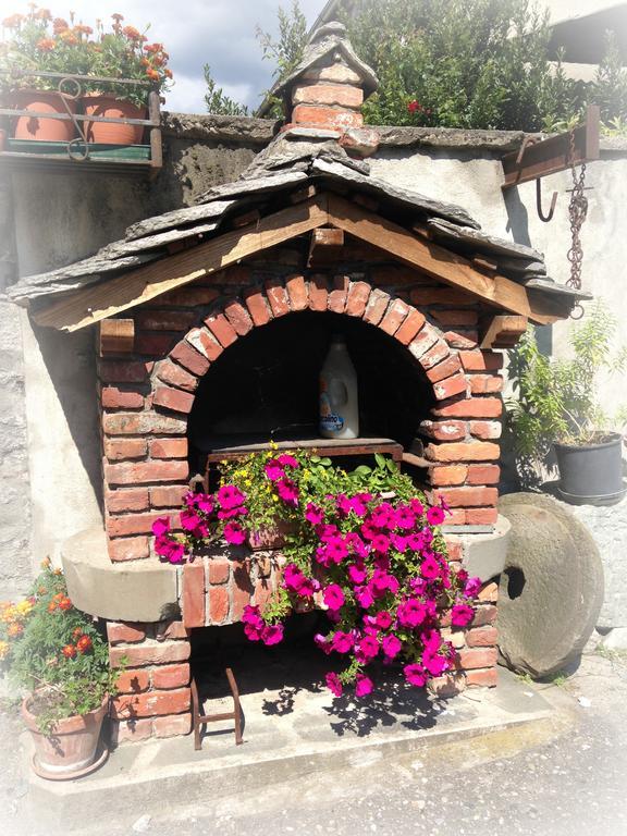 Agriturismo La Grange Pont-Saint-Martin Kültér fotó