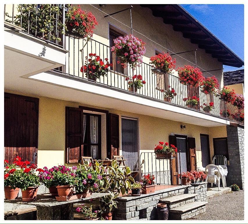 Agriturismo La Grange Pont-Saint-Martin Kültér fotó