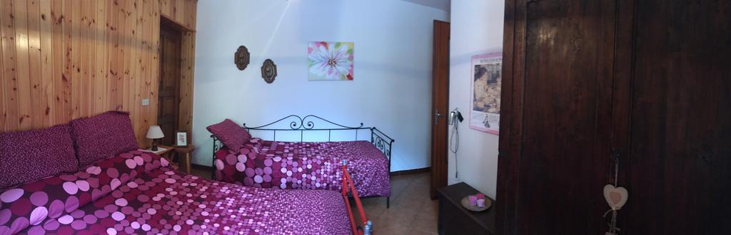 Agriturismo La Grange Pont-Saint-Martin Szoba fotó
